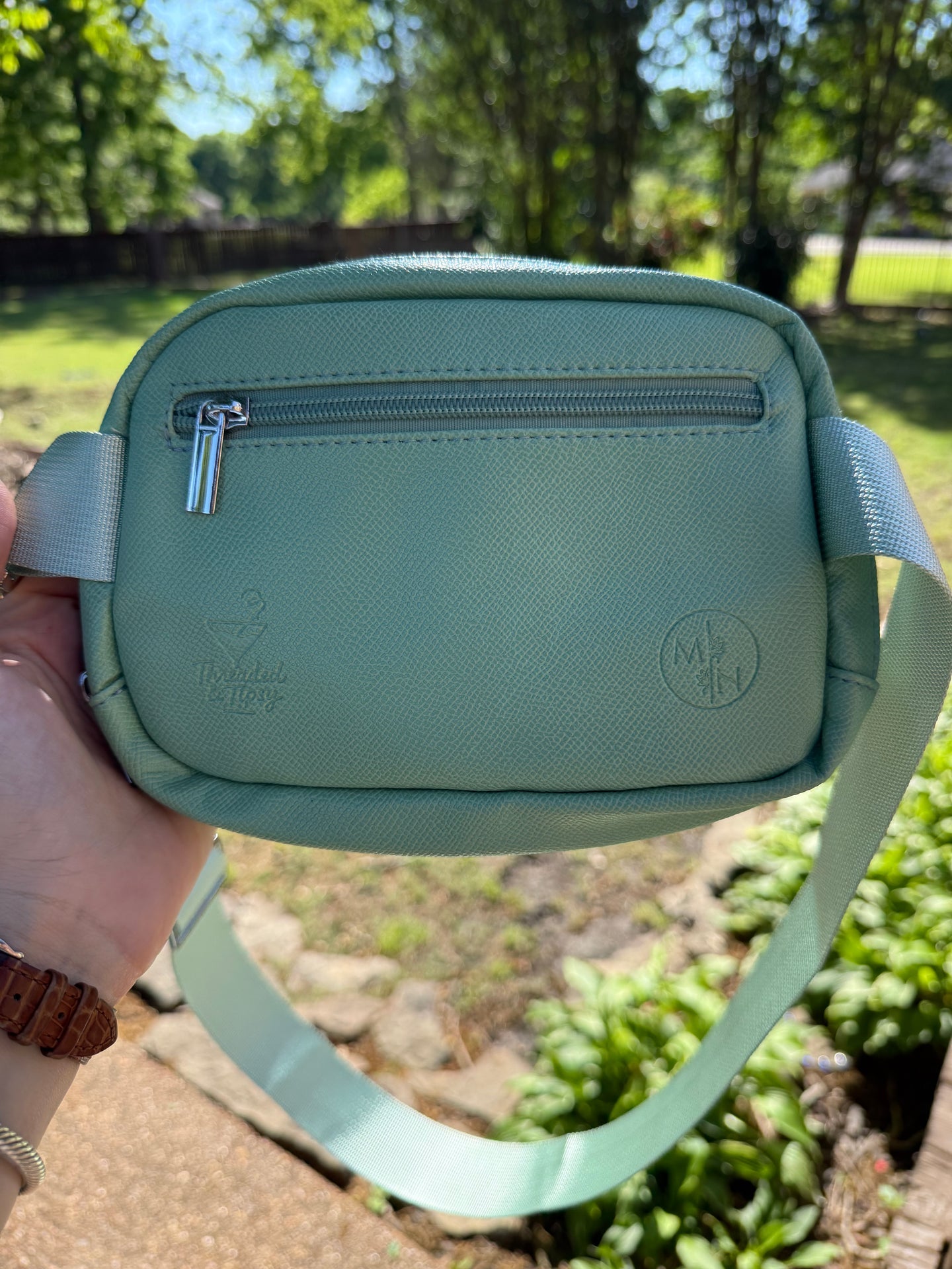 Pre-Finished Stitchable Belt Bag in Chocolate